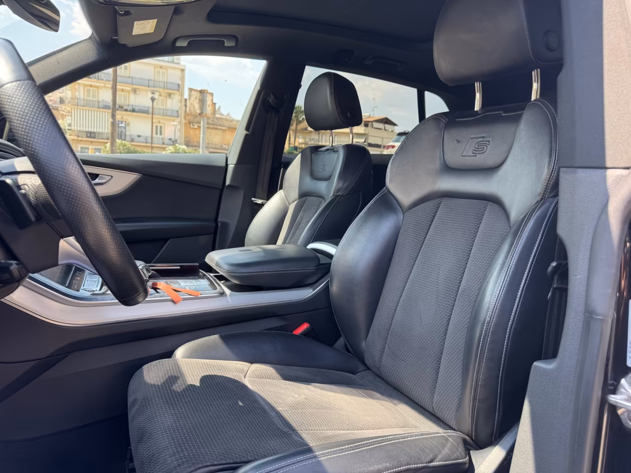 AUDI Q8 45 TDI 231 CV S-LINE MATRIX TETTO FULL IVA