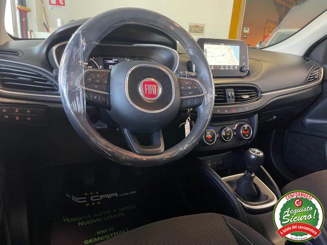 FIAT Tipo 1.6 Mjt 120cv hatchback *NAVI*CAMERA