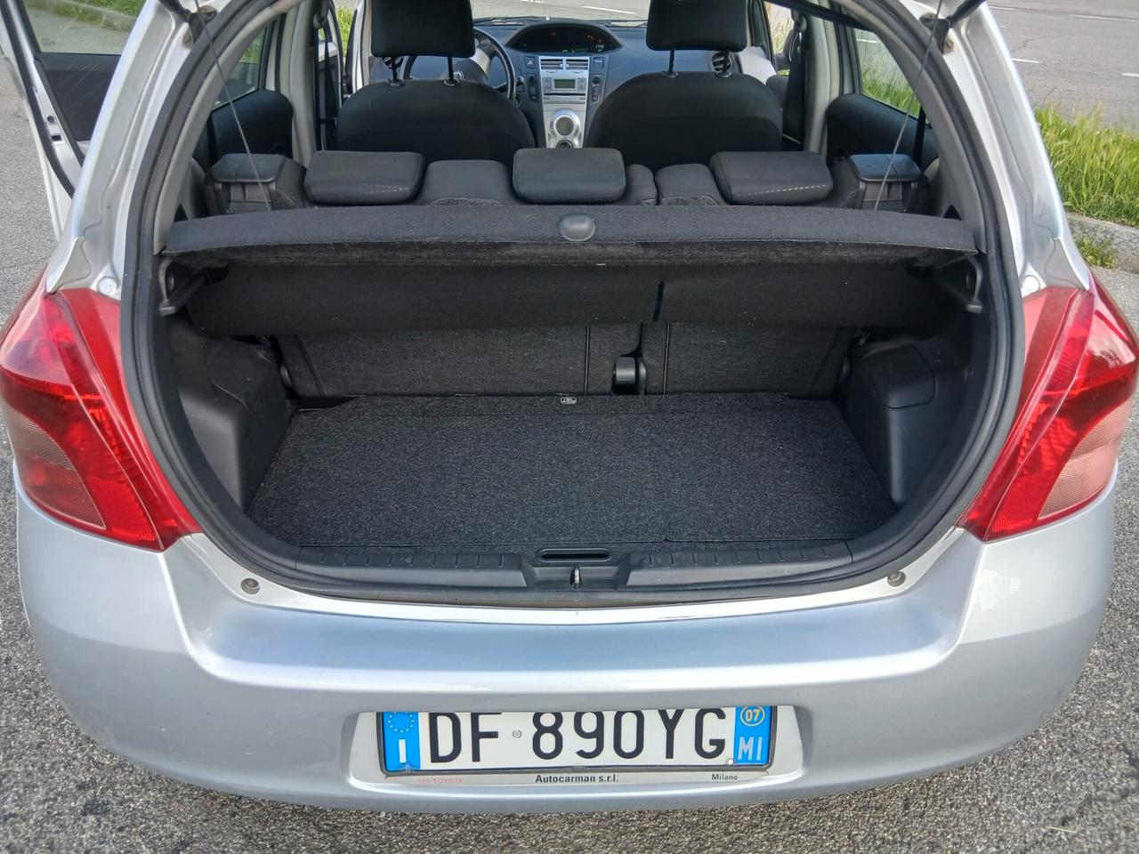 Toyota Yaris 1.3 5 porte