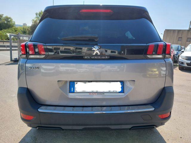 PEUGEOT 5008 BlueHDi 130 S&S EAT8 Allure