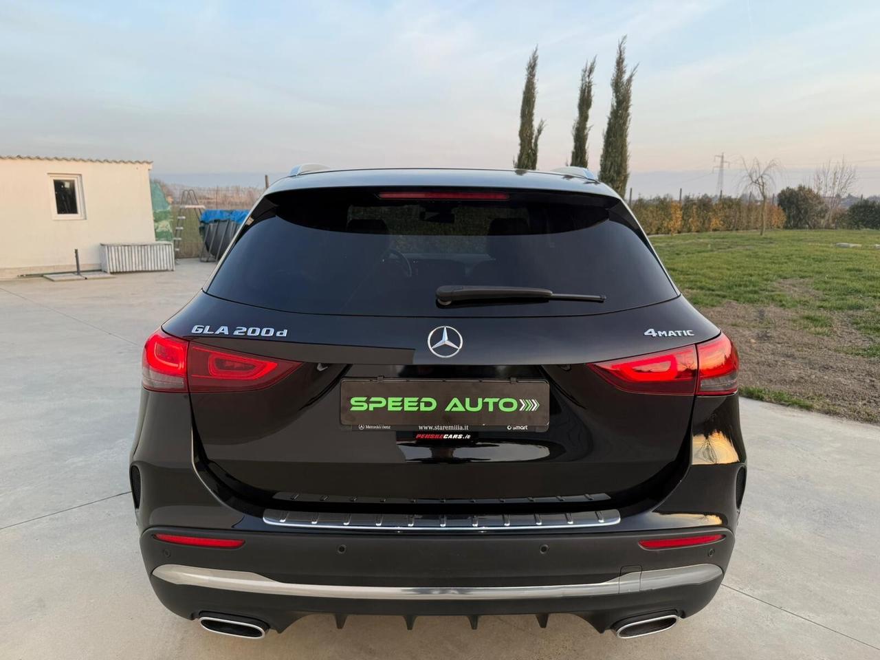 Mercedes GLA 200D 4Matic Premium AMG