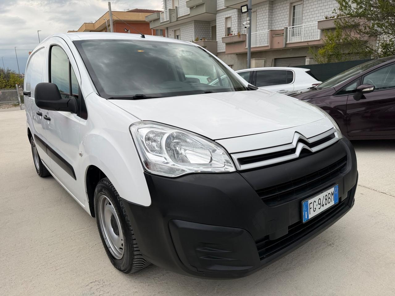 Citroen Berlingo Multispace BlueHDi 100 Feel