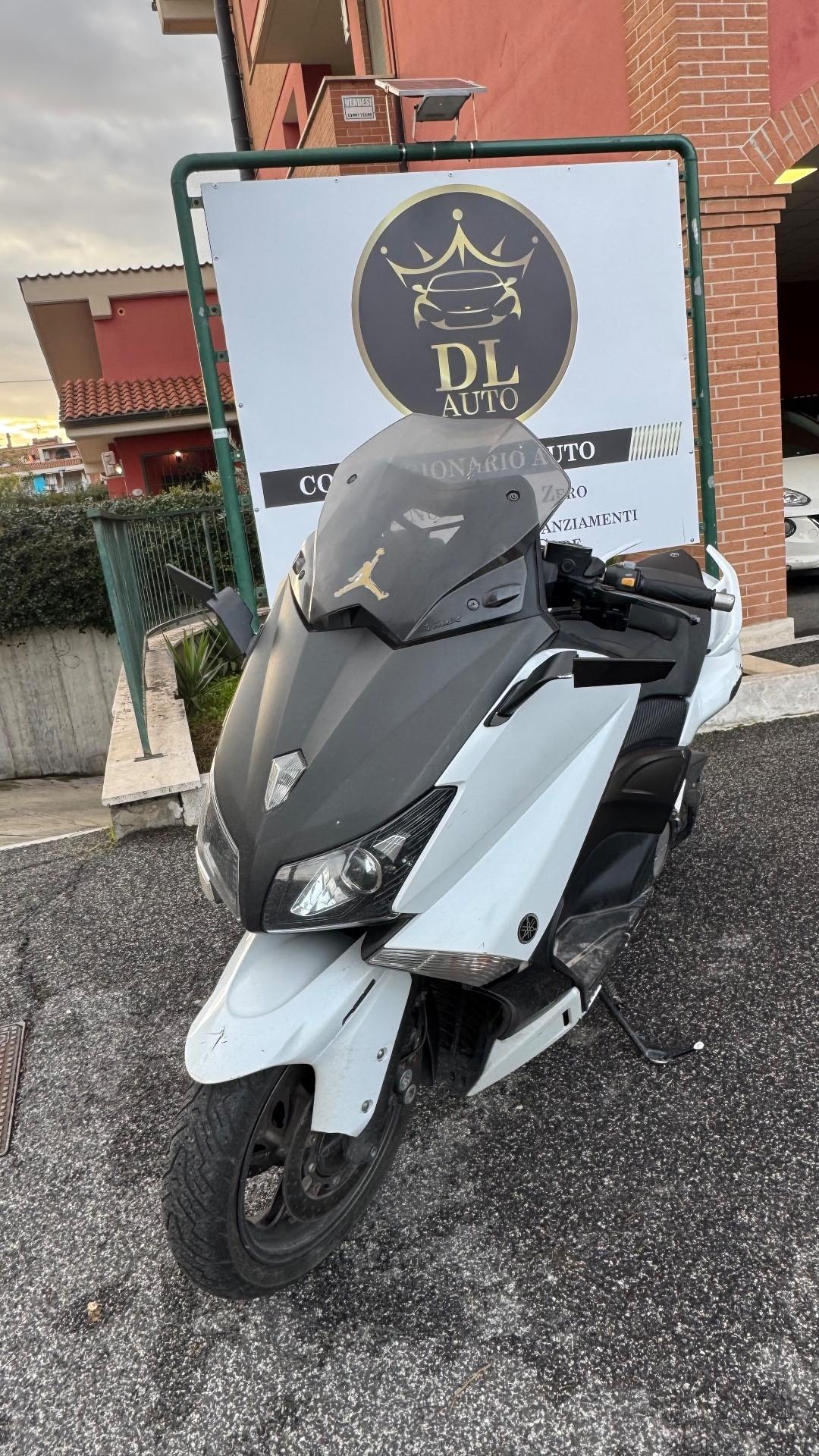 Yamaha T Max 530