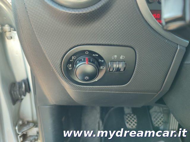 SEAT Leon 2.0 TDI DPF FR