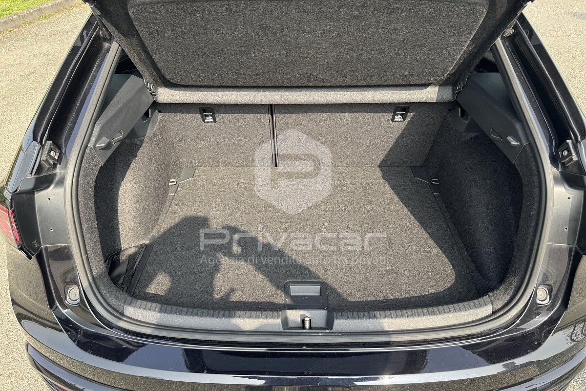 VOLKSWAGEN Taigo 1.0 TSI 110 CV R-Line