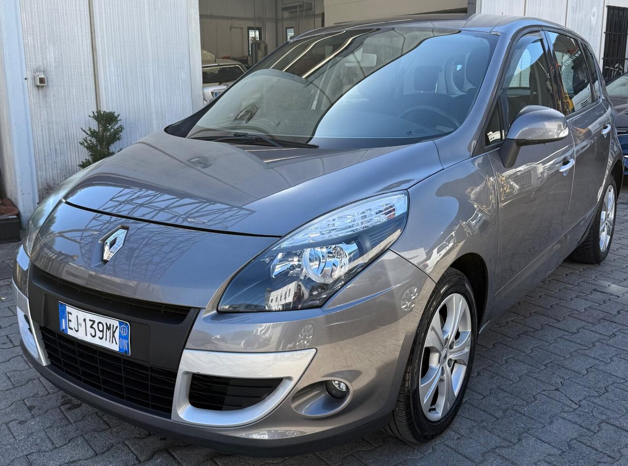 Renault Scenic X-Mod 1.6 dCi 130CV