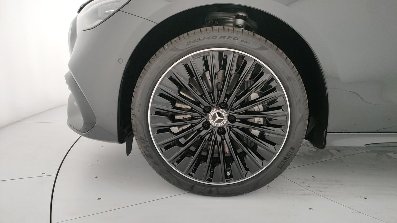 Mercedes-Benz E 220 d 4MATIC Station Wagon