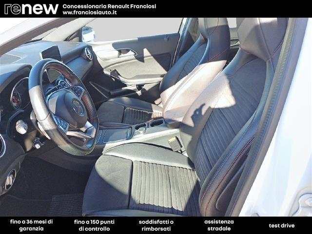 MERCEDES-BENZ CLA A 180 D Premium 7G-DCT my16