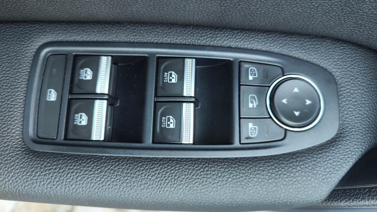 Renault Captur Blue dCi 95 CV Intens
