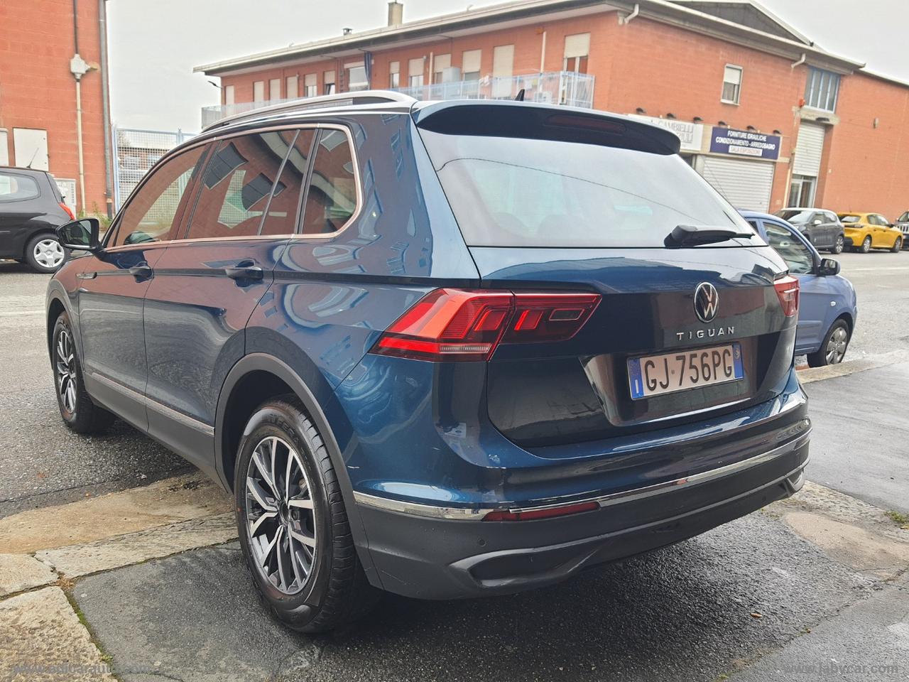 VOLKSWAGEN Tiguan 2.0 TDI 150CV SCR DSG Life
