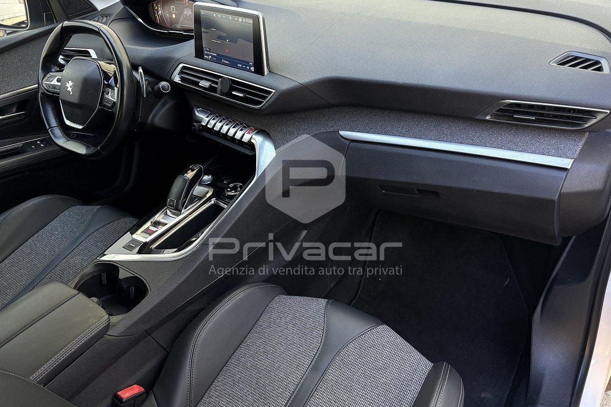 PEUGEOT 3008 BlueHDi 130 S&S EAT8 Allure