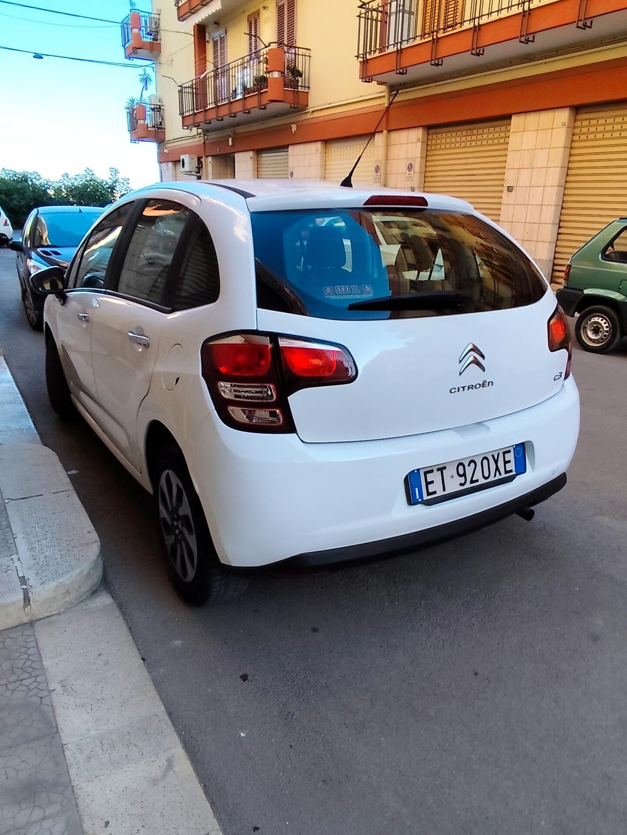 Citroen C3 1.0 2014 Tagliandata con cinghia GARANZIA