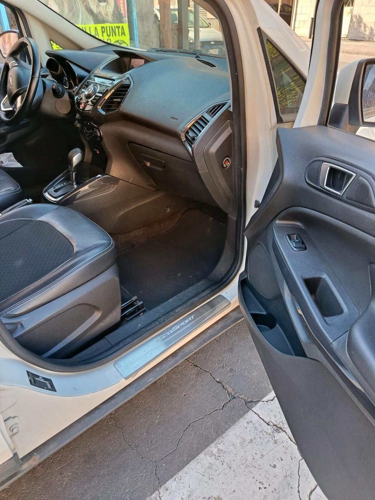 Ford EcoSport 1.5 110 cv Powershift Titanium
