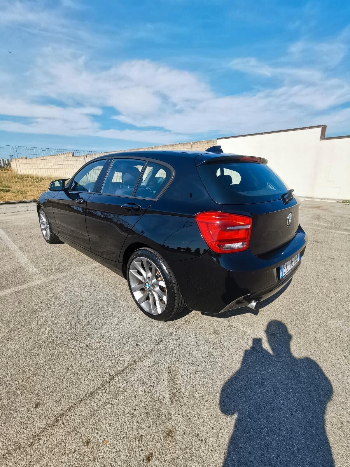 Bmw 116 5p. Urban solo km.88000