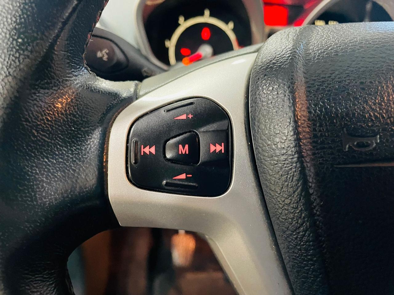 Ford Fiesta 1.4 TDCi 5p. Titanium