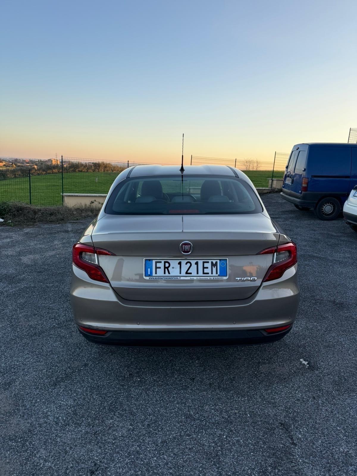 Fiat Tipo 1.4 4 porte Lounge