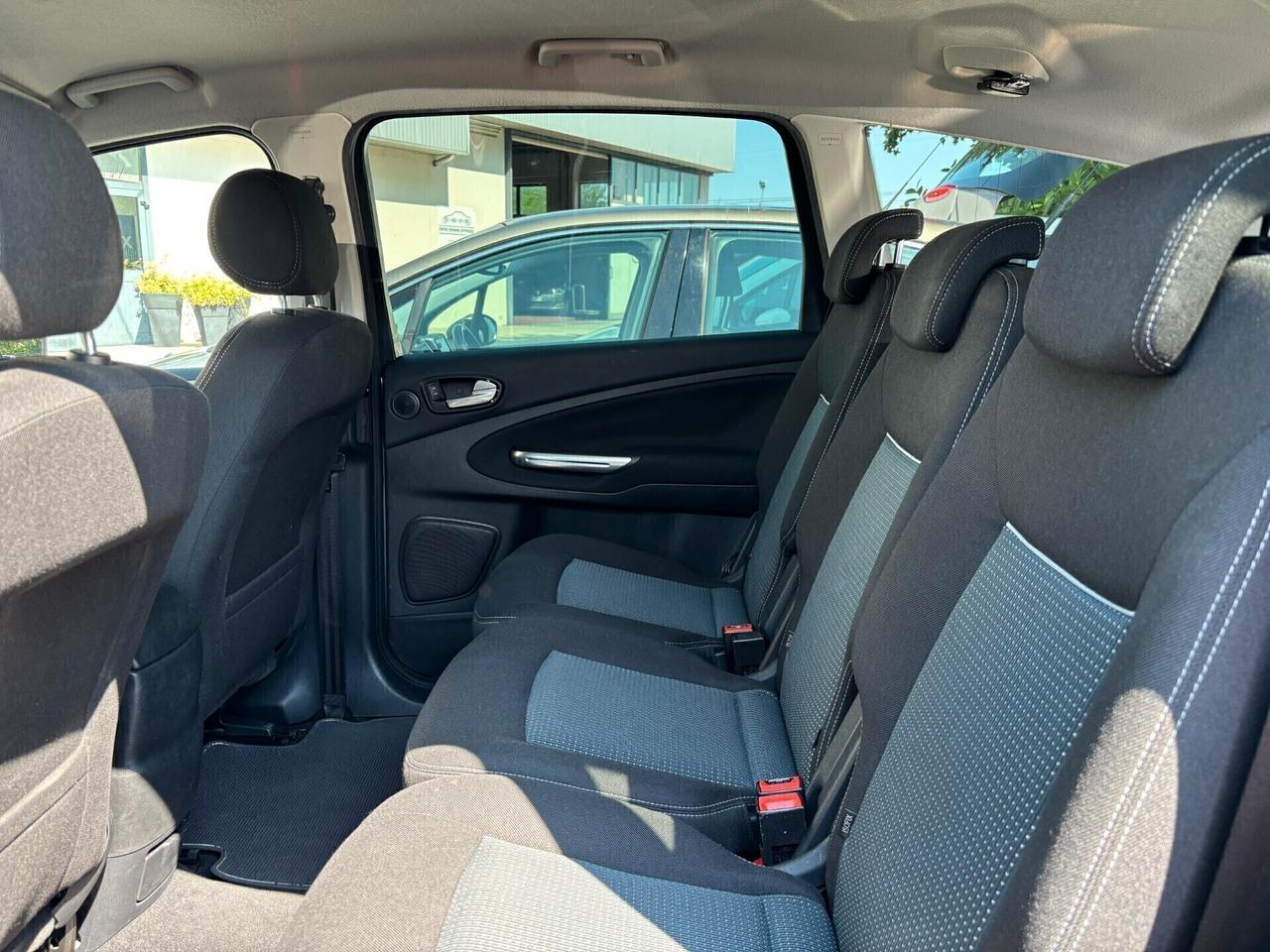 Ford S-Max 2.0 Diesel Cambio Automatico 7 posti Neopatentati