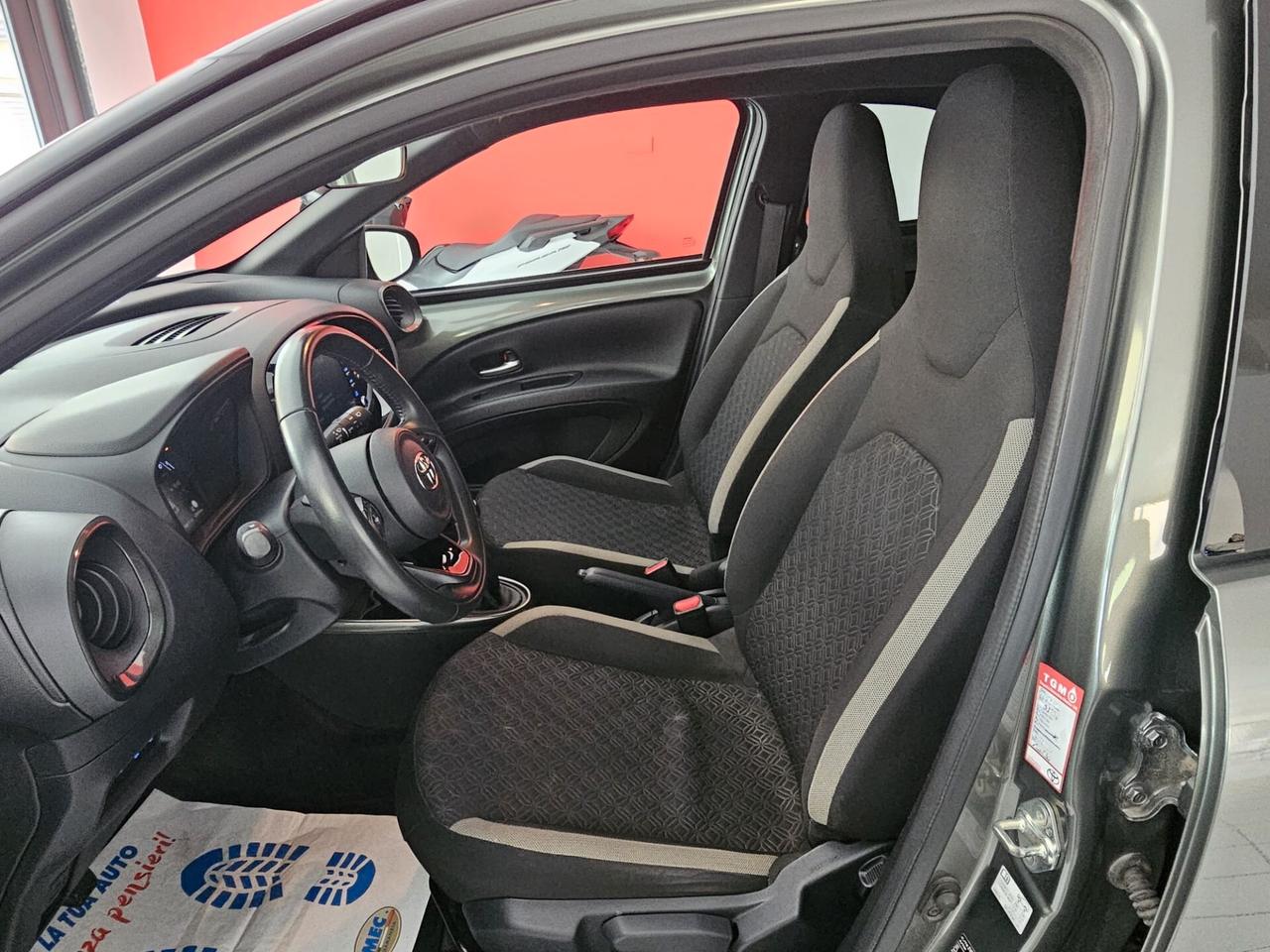 Toyota Aygo X 1.0 VVT-i 72 CV 5 porte Lounge