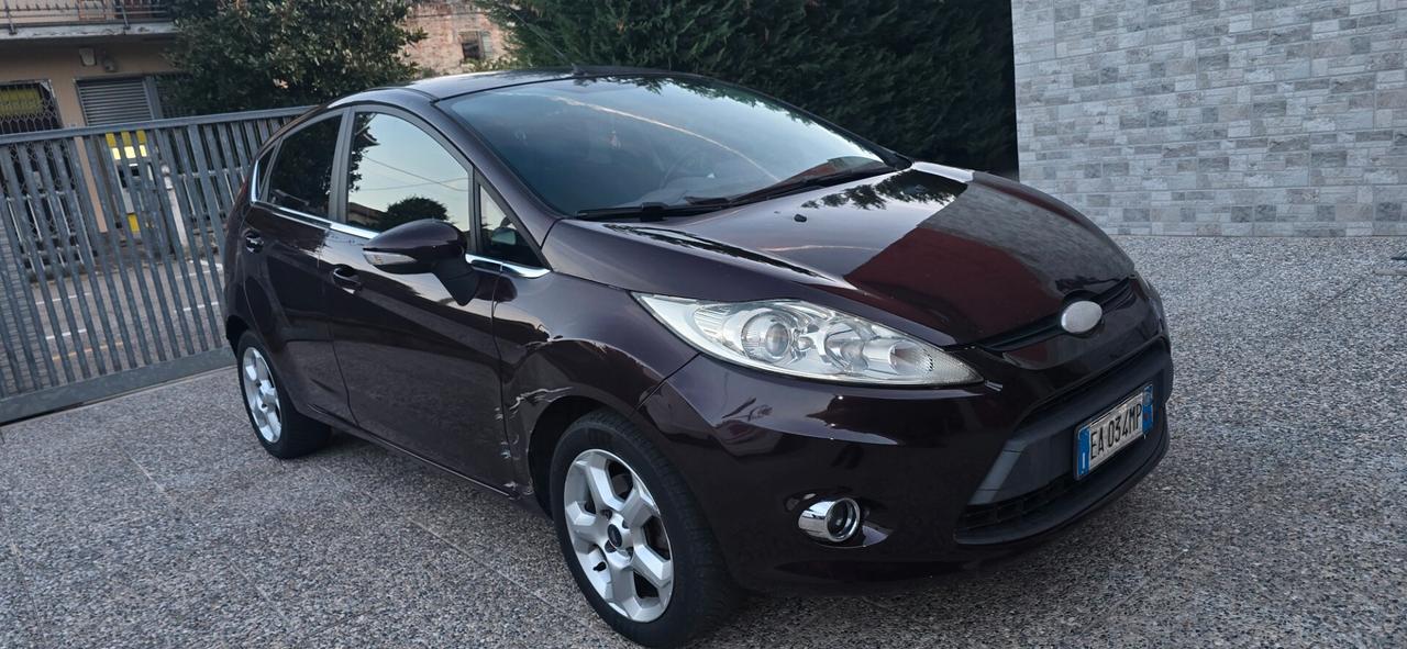 Ford Fiesta Fiesta+ 1.6 TDCi 95CV 5 porte