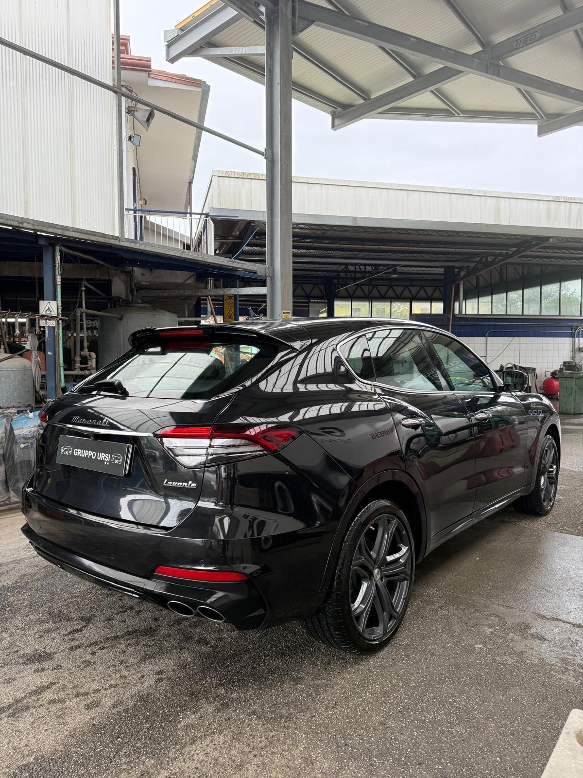 Maserati Levante MHEV 330 CV AWD GT