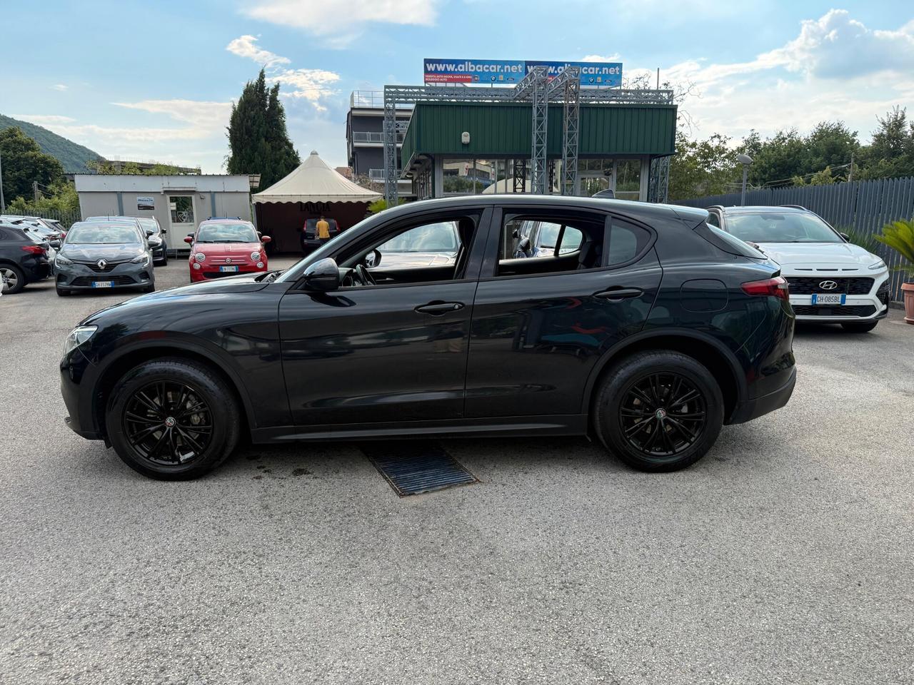 Alfa Romeo Stelvio 2.2 Turbodiesel 180 CV AT8 Q4 Business