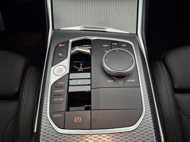 BMW Serie 3 G21 2022 Touring 318d Touring mhev 48V MSport auto