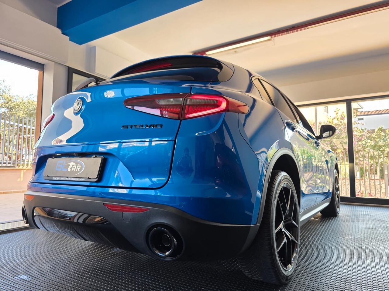 Alfa Romeo Stelvio 2.2 210cv Q4 blu misano 2018 FINANZIABILE