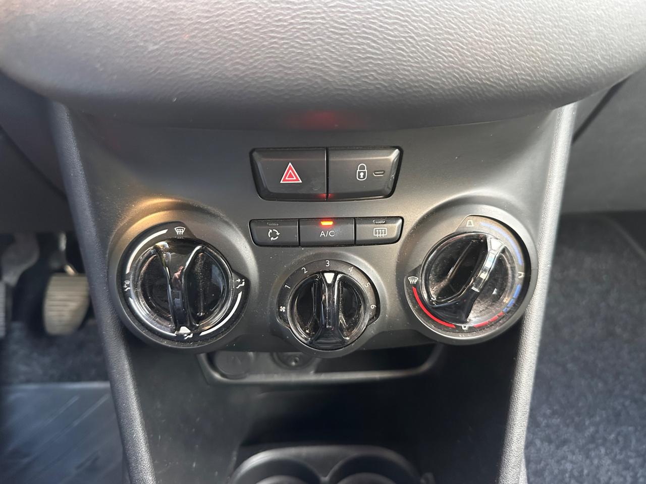 Peugeot 208 PureTech 82 5p. GPL Active