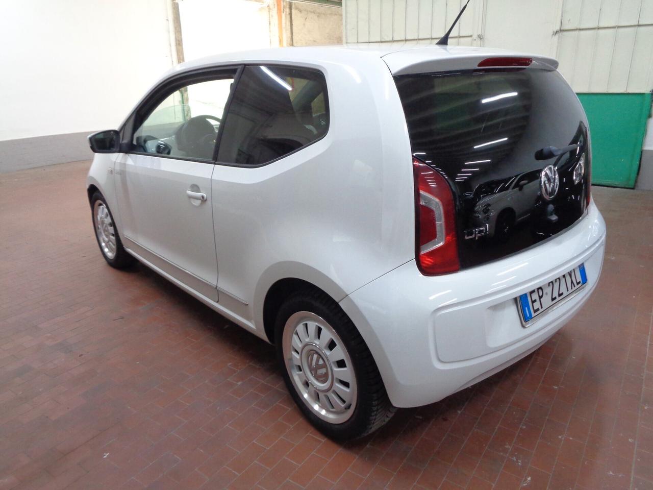 Volkswagen up! 1.0 75 CV 3p. high neopatentati