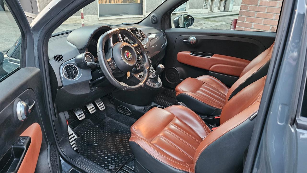 Abarth 595 1.4 Turbo T-Jet 145 CV