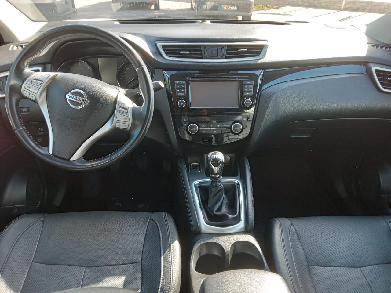 Nissan Qashqai 1.5 dCi Visia