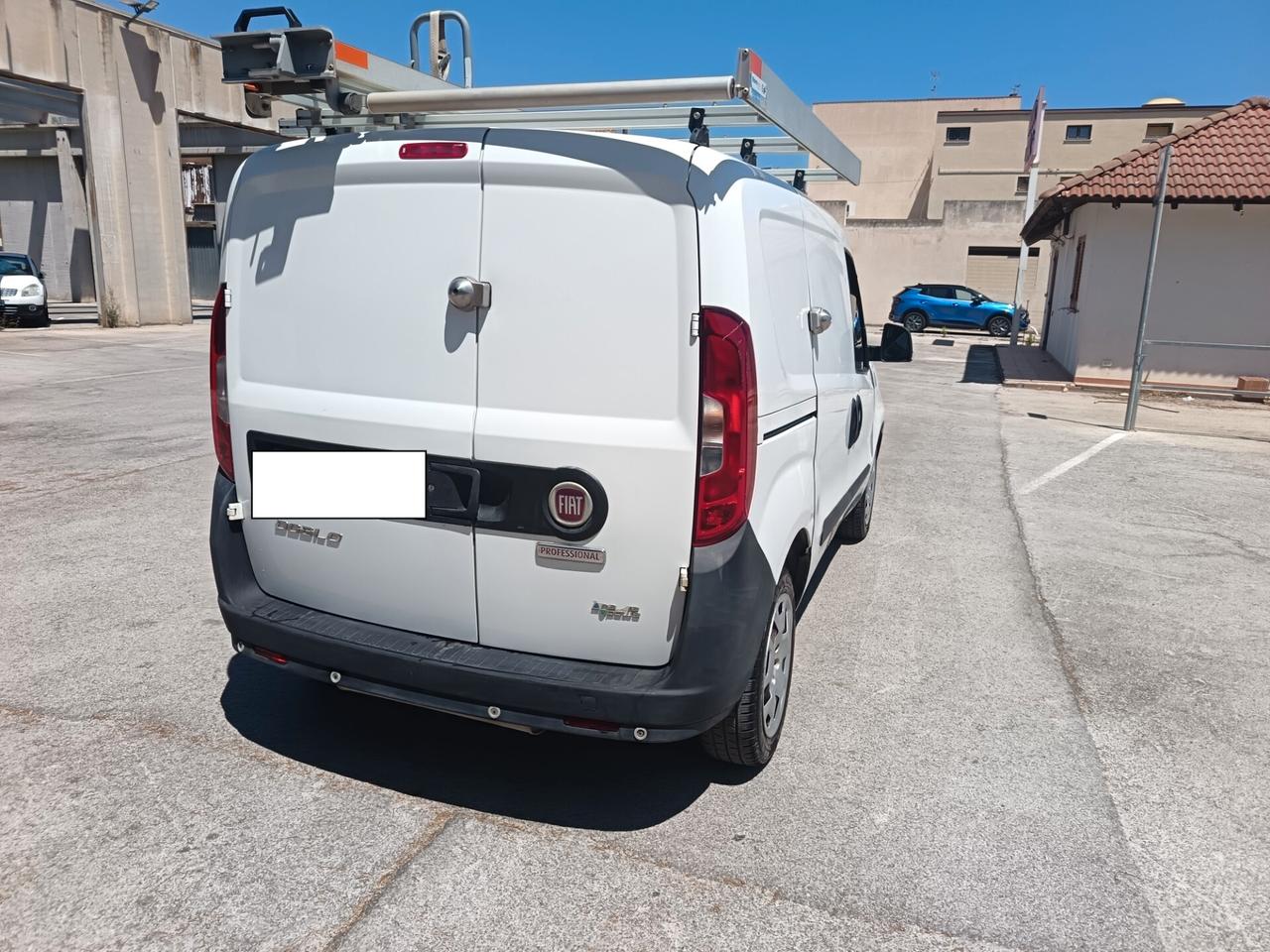 Fiat Doblò 1.6 Diesel e 1.4 Metano allest. officina mobile