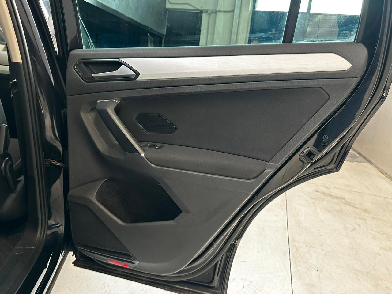 Volkswagen Tiguan 2.0 TDI 150 CV 4MOTION Sport & Style BlueMotion Tech.