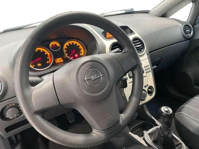 Opel Corsa 1.2 5 porte NEOPATENTATI