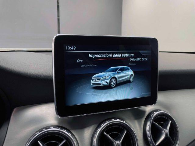 MERCEDES-BENZ GLA 220 D SPORT 4MATIC 177CV AUTO