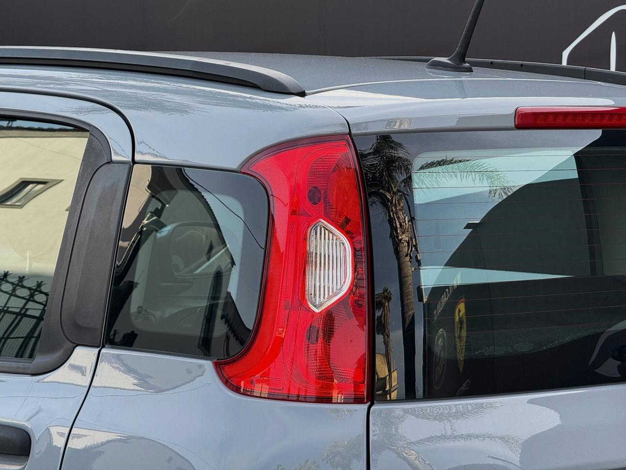Fiat Panda 1.0 Firefly Hybrid City Life S 70CV IVA ESP