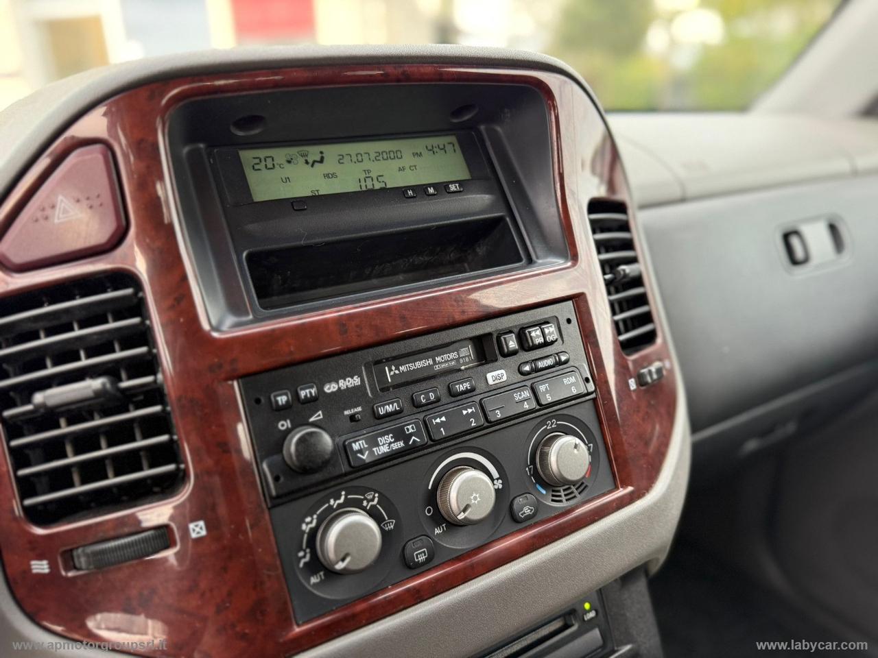 MITSUBISHI Pajero 3.2 16V DI-D 3p. A/T Intense GANCIO TRAINO