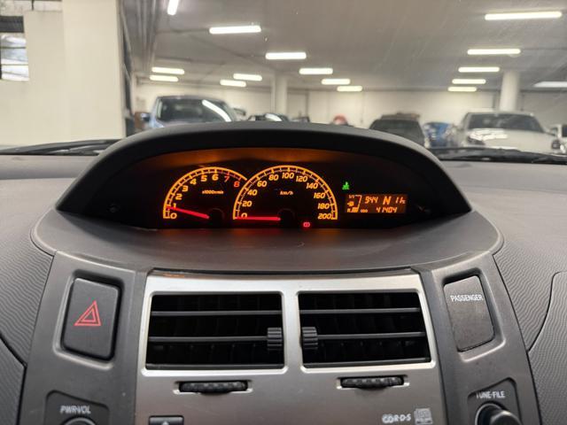 TOYOTA Yaris 1.3 5 porte M-MT Sol