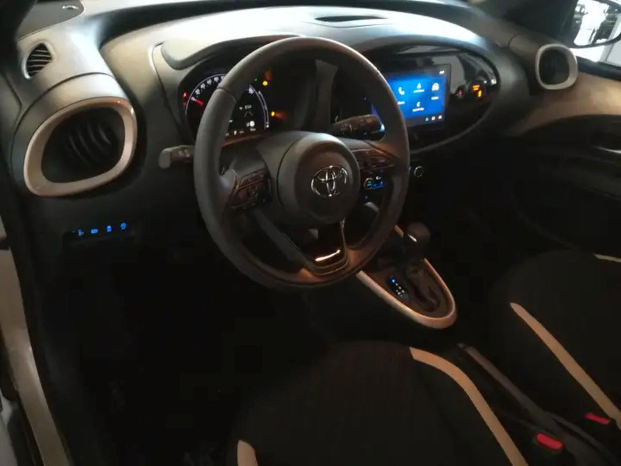 Toyota Aygo X 1.0 VVT-i 72 CV 5 porte Lounge