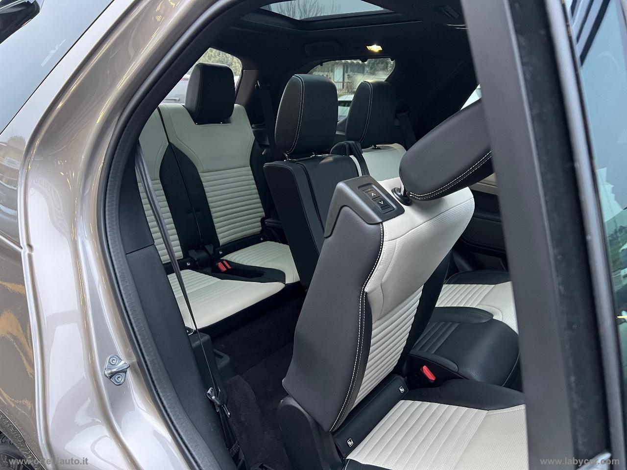 LAND ROVER Discovery 3.0D I6 249CV R-Dyn. SE 7 POSTI