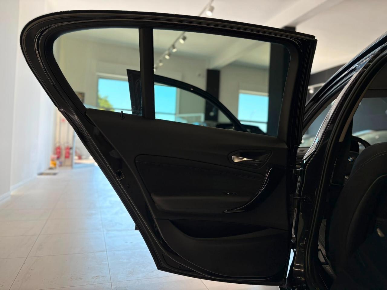 Bmw 118 118d 5p. Sport