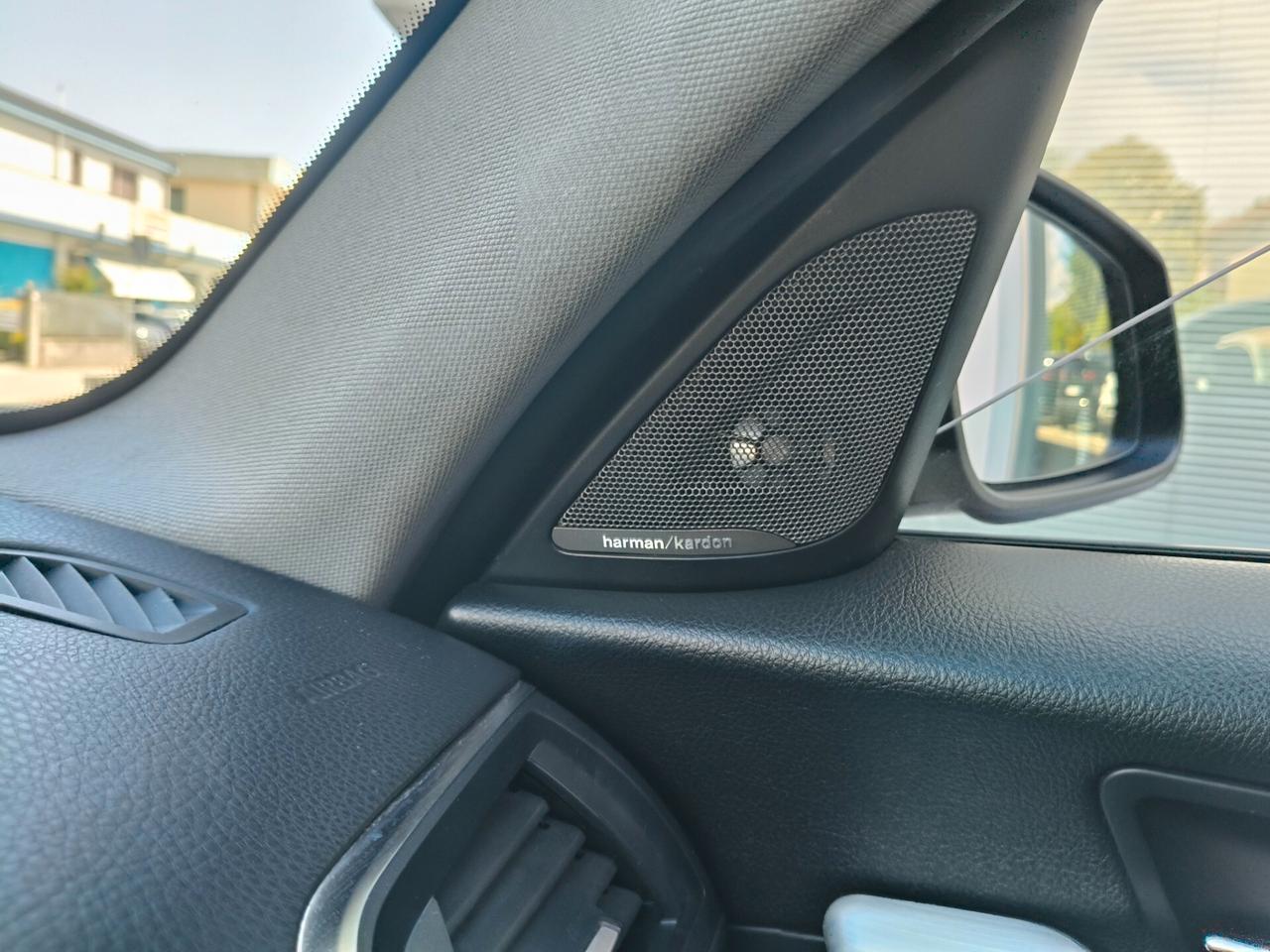 Bmw 116 116d 5p. Advantage