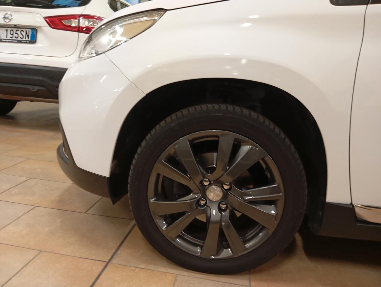 Peugeot 2008 PureTech 82 Allure PERMUTE