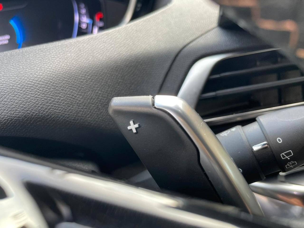 Peugeot 3008 BlueHDi 130 S&S EAT8 GT