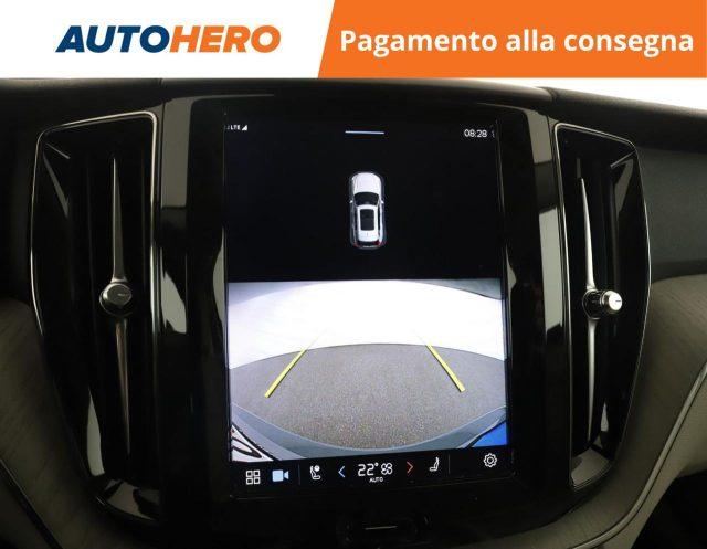 VOLVO XC60 B4 (d) AWD automatico Plus Dark