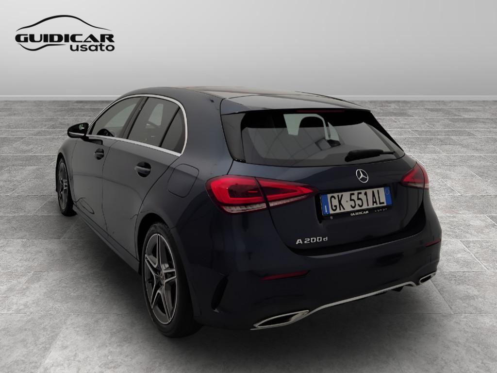 Mercedes-Benz Classe A - W177 2018 - A 200 d Premium Night edition auto