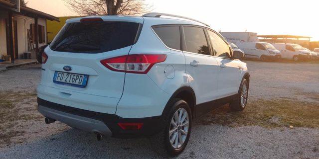 FORD Kuga 2.0 TDCI 120 CV S&S 2WD Titanium Business