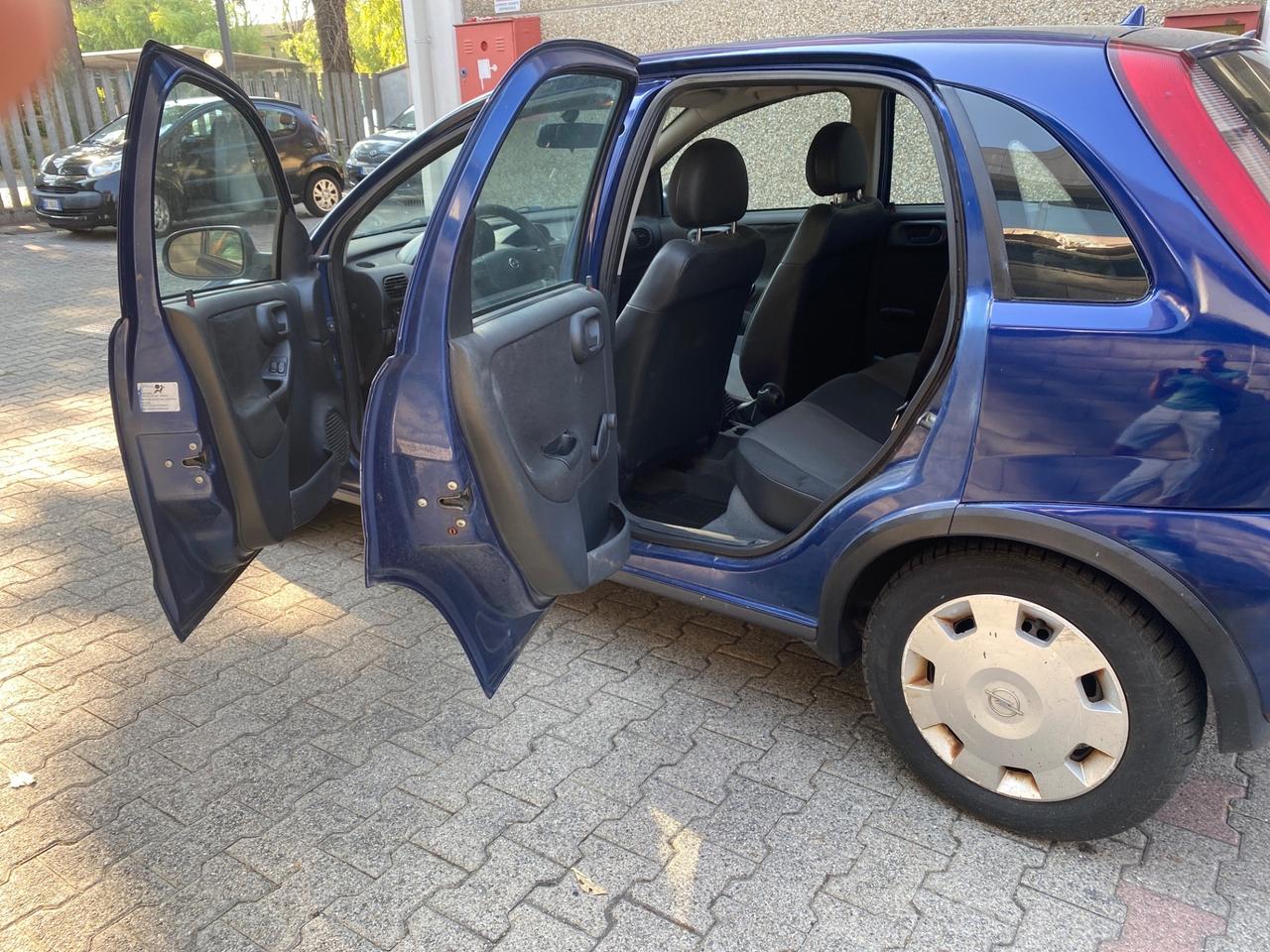 Opel Corsa 1.0 12V 5 porte Enjoy
