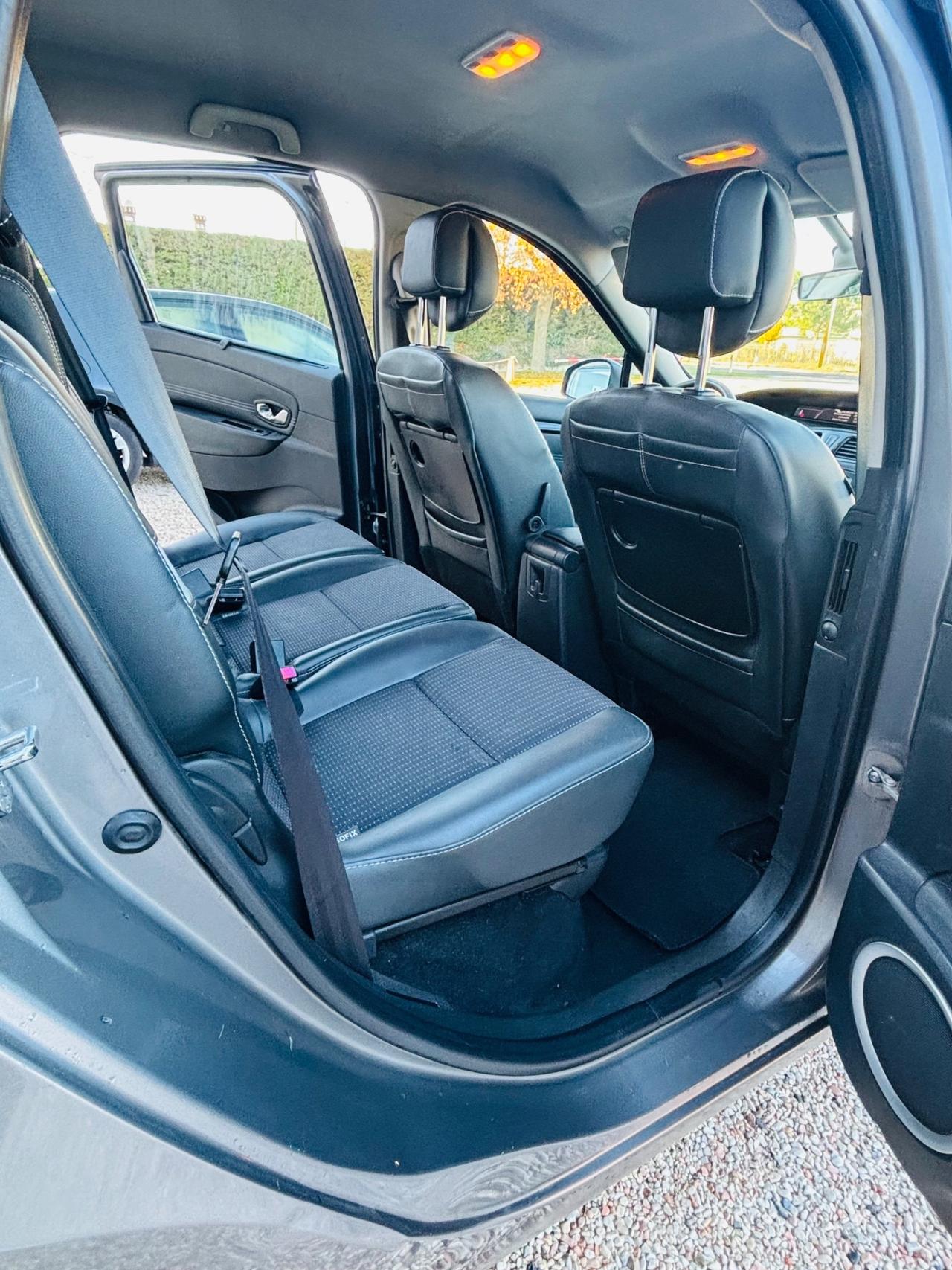 Renault Scenic Scénic XMod 1.6 dCi 130CV Start&Stop luxe