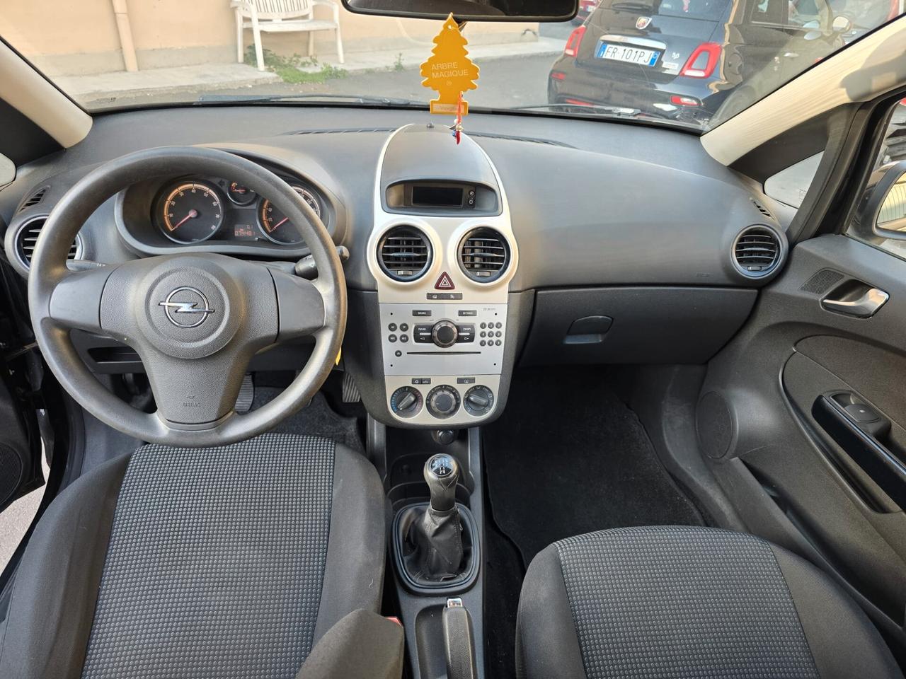 Opel Corsa 1.0 12V 3 porte Club con soli 70mila km possibilita 12 mesi garanzia